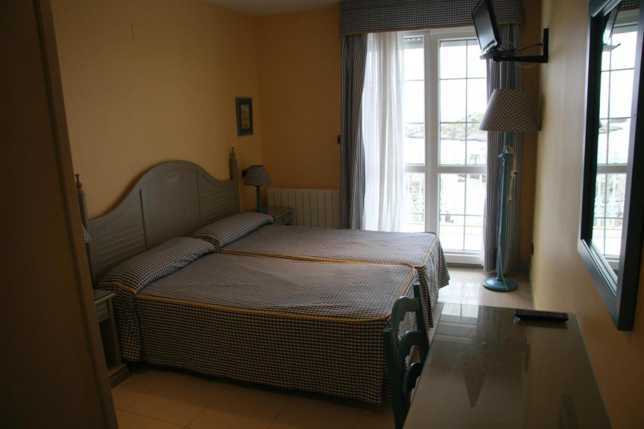Hotel Pineda Playa Noja Oda fotoğraf